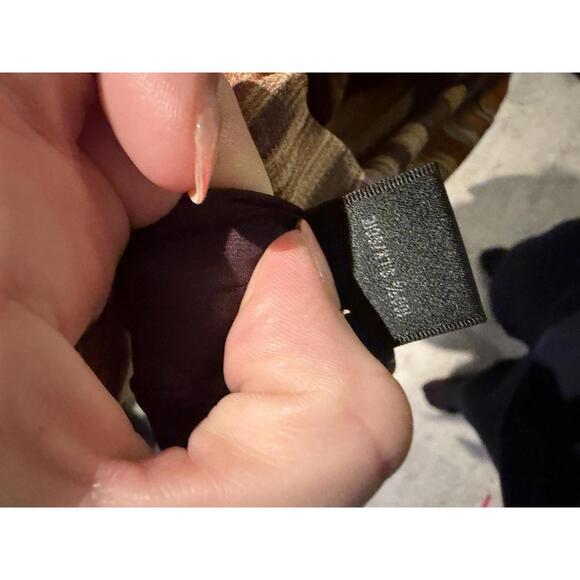 NWT 100% Silk Lafayette 148 Women's Ruffled Button-Up Blouse southwestern fall 6 - Picture 5 of 7